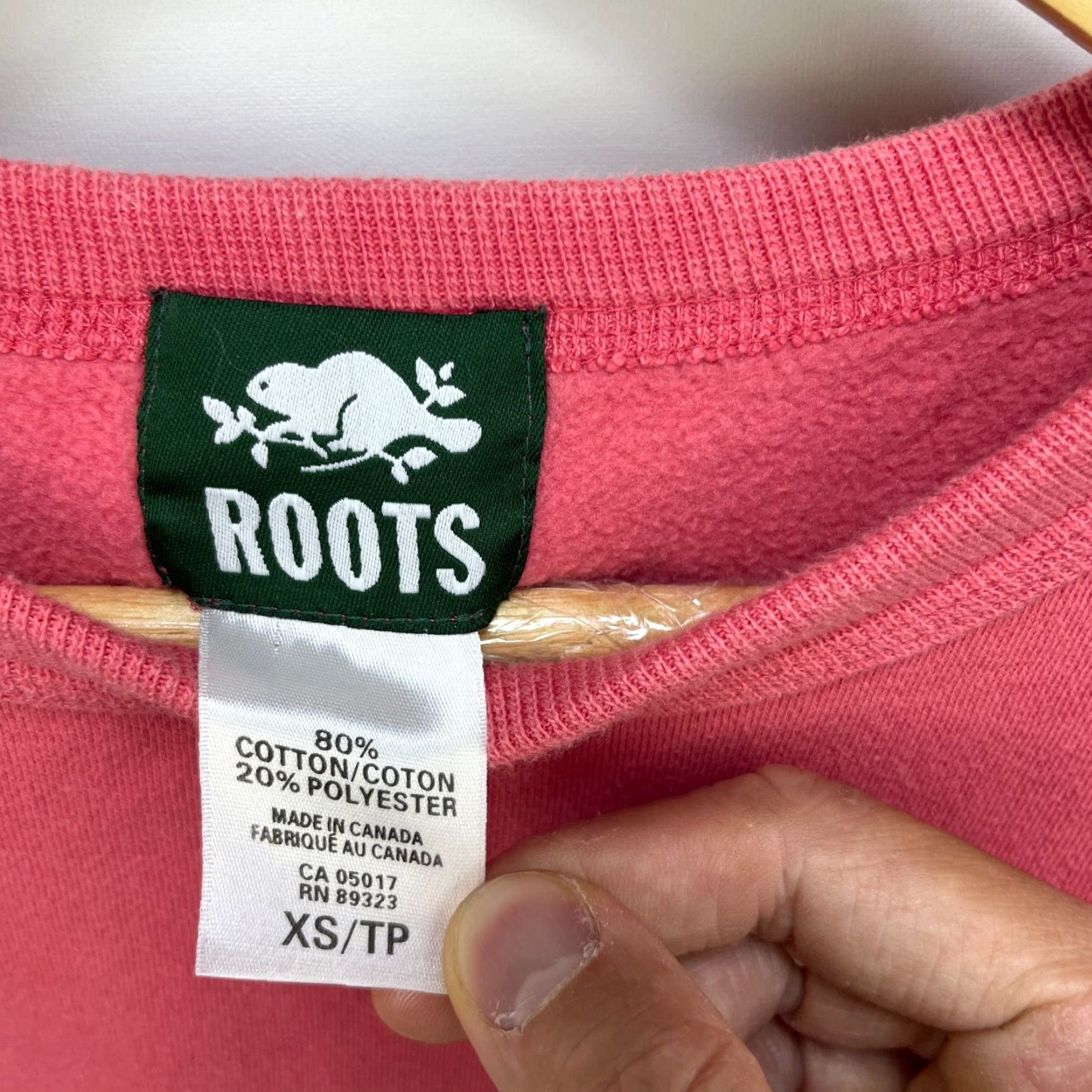 Roots VINTAGE Roots Sweatshirt Unisex XS Pink 90s Made in Canada Pullover Zip Size US XS / EU 42 / 0 - 3 Thumbnail