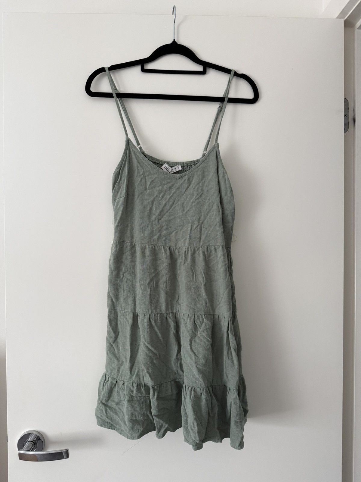 Other Ally Flowy mini dress Size M / US 6-8 / IT 42-44 - 1 Thumbnail
