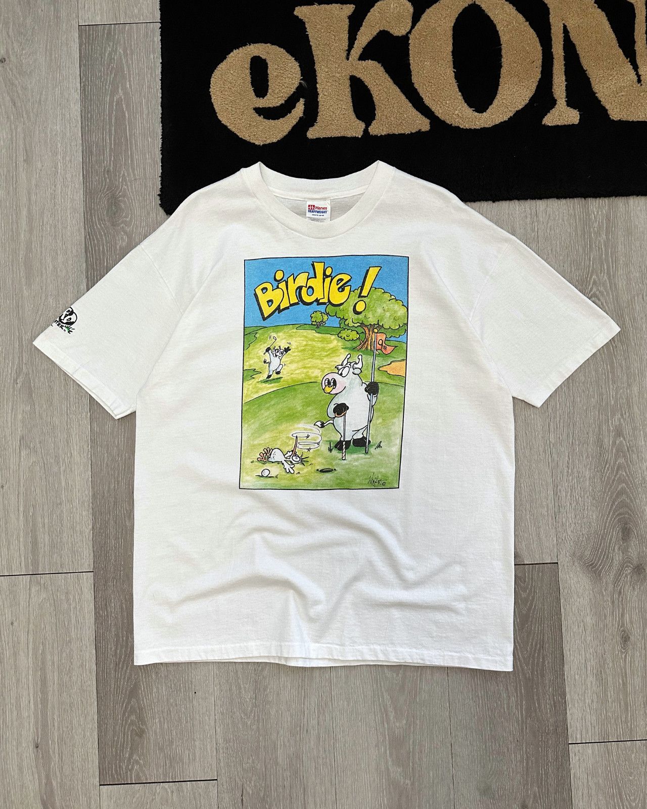 Hanes × Vintage Vintage A Herd of Laughter Birdie! Humor T-Shirt - Size XL Size US XL / EU 56 / 4 - 1 Thumbnail