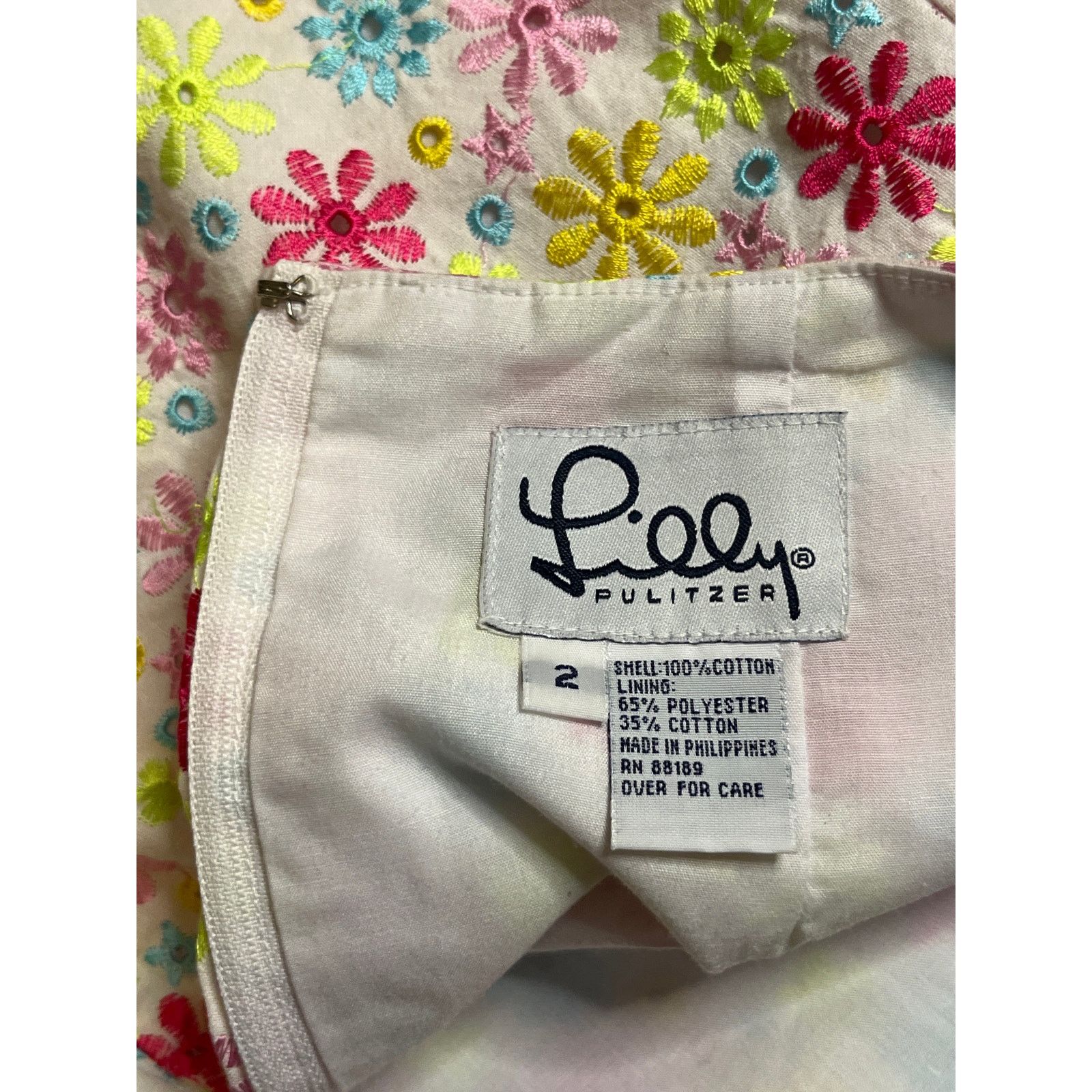 Lilly Pulitzer Lilly Pulitzer MultiColor Floral Embroidered Mini Skirt Sz 2 Size 26" / US 2 / IT 38 - 4 Thumbnail