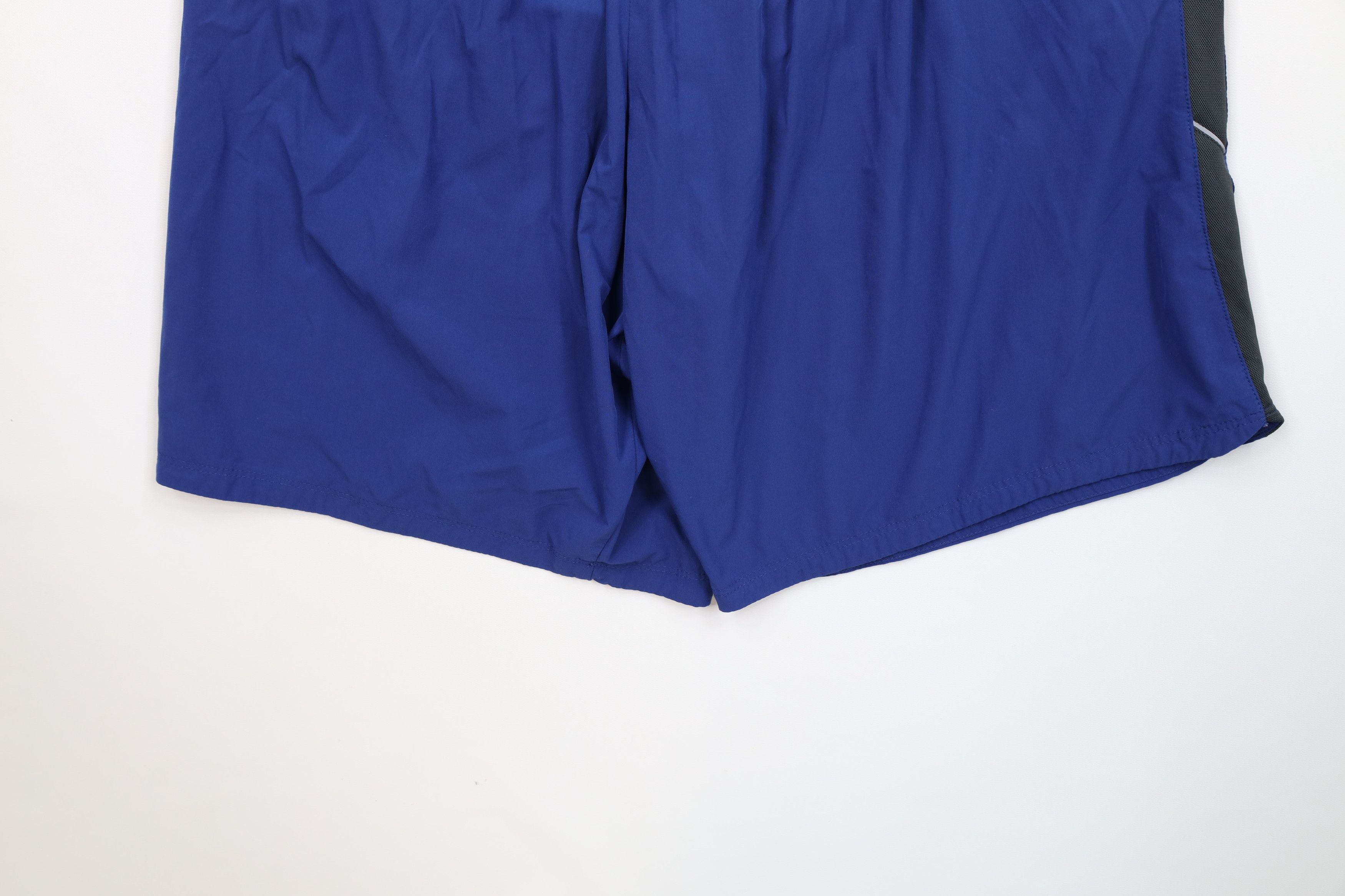 Nike Vintage Nike Mini Swoosh Reflective Lined Above Knee Shorts Size US 36 / EU 52 - 14 Thumbnail