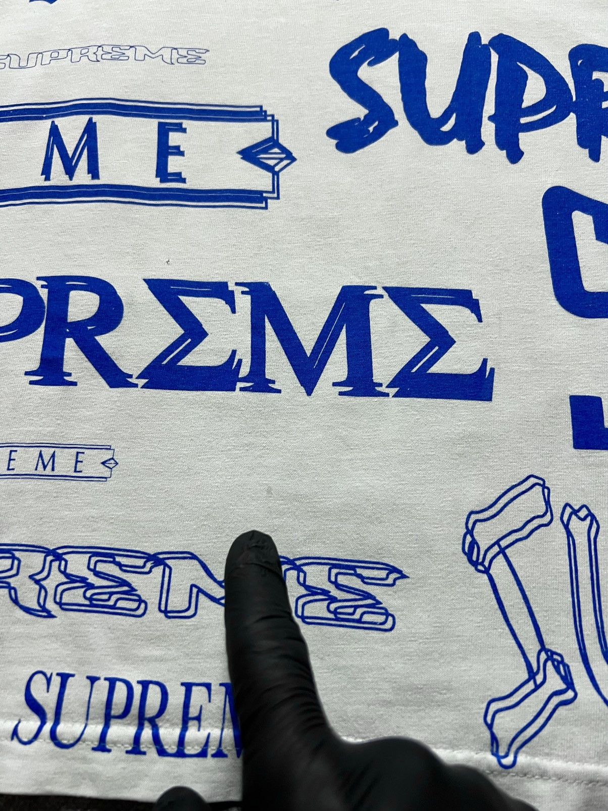 Supreme Vintage Supreme Multi Logo Tee Shirt Monogram Size US S / EU 44-46 / 1 - 7 Thumbnail