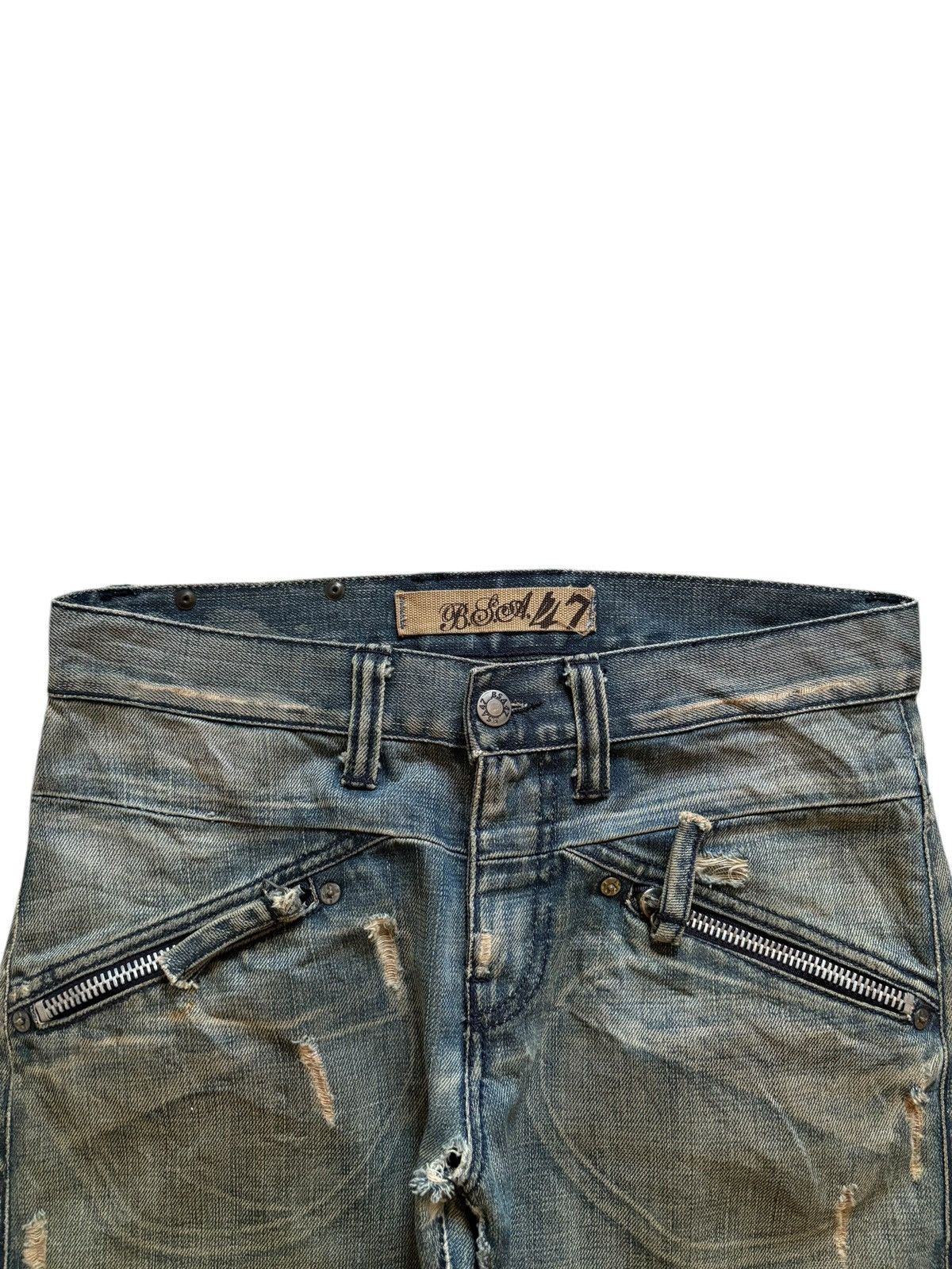 Japanese Brand Vintage Japanese Brand Rusty Mud Wash Distressed Loose Jeans Size US 32 / EU 48 - 4 Thumbnail