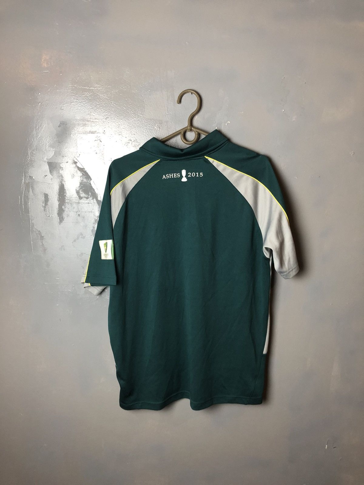 Asics Men’s cricket jersey Australia 🇦🇺 ASICS size M Size US M / EU 48-50 / 2 - 8 Thumbnail