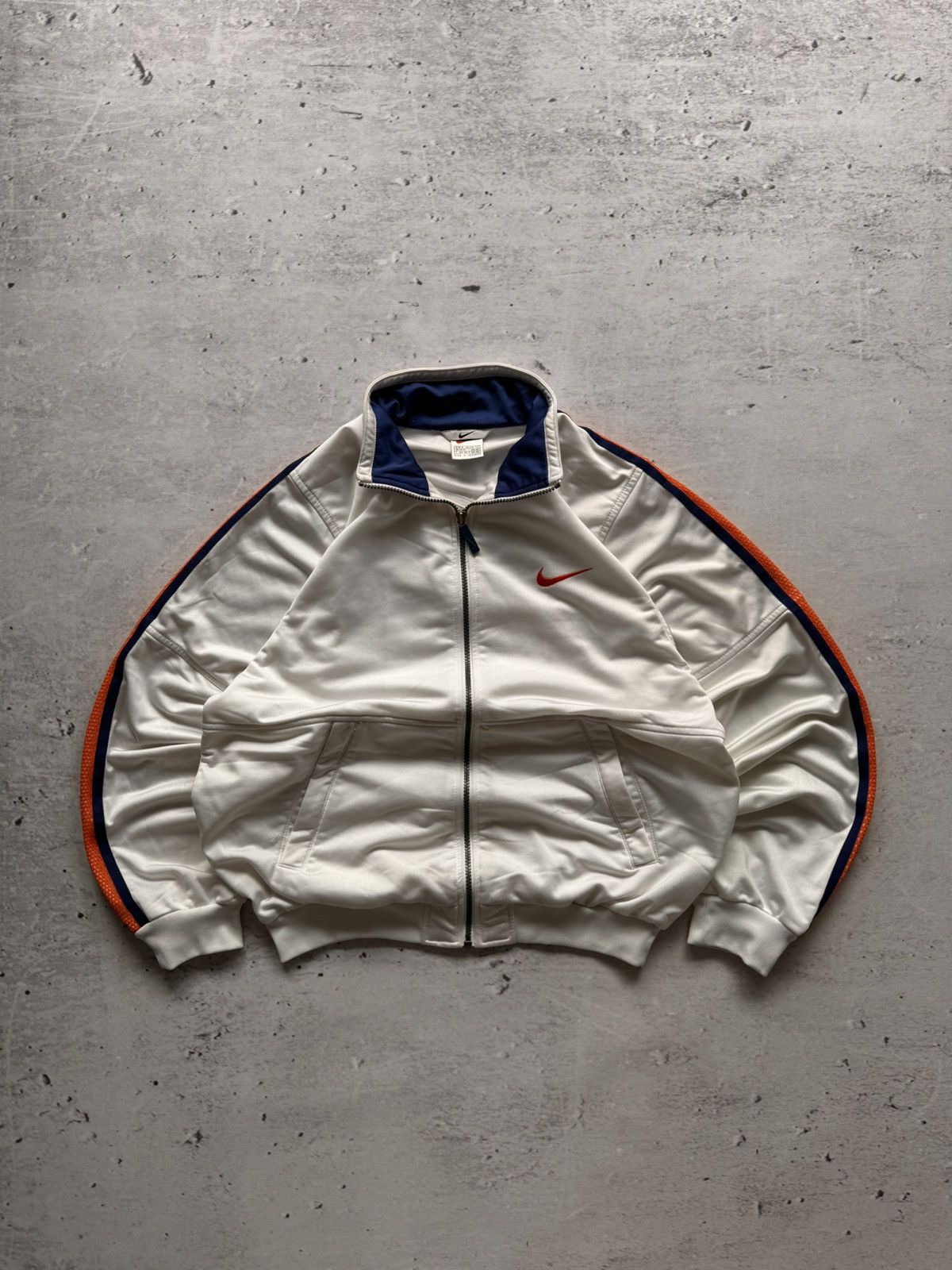 Nike × Vintage NIKE VINTAGE CENTER LOGO OVERSIZE BOXY ZIP HOODIE Size US S / EU 44-46 / 1 - 1 Thumbnail