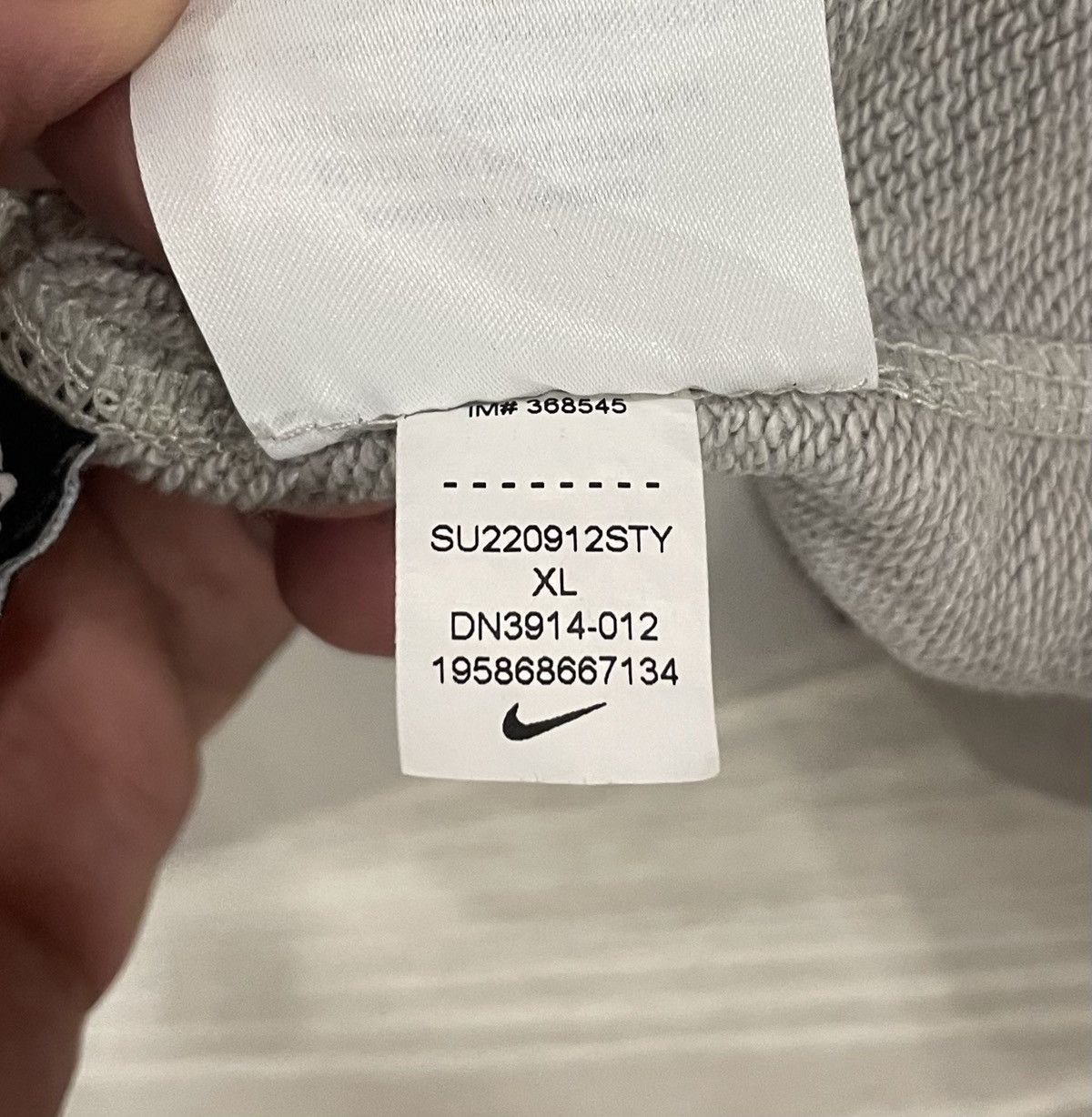 Nike ACG Nike ACG French Terry Crew Sweatshirt DN3914-012 Mens Size X Size US XL / EU 56 / 4 - 6 Thumbnail