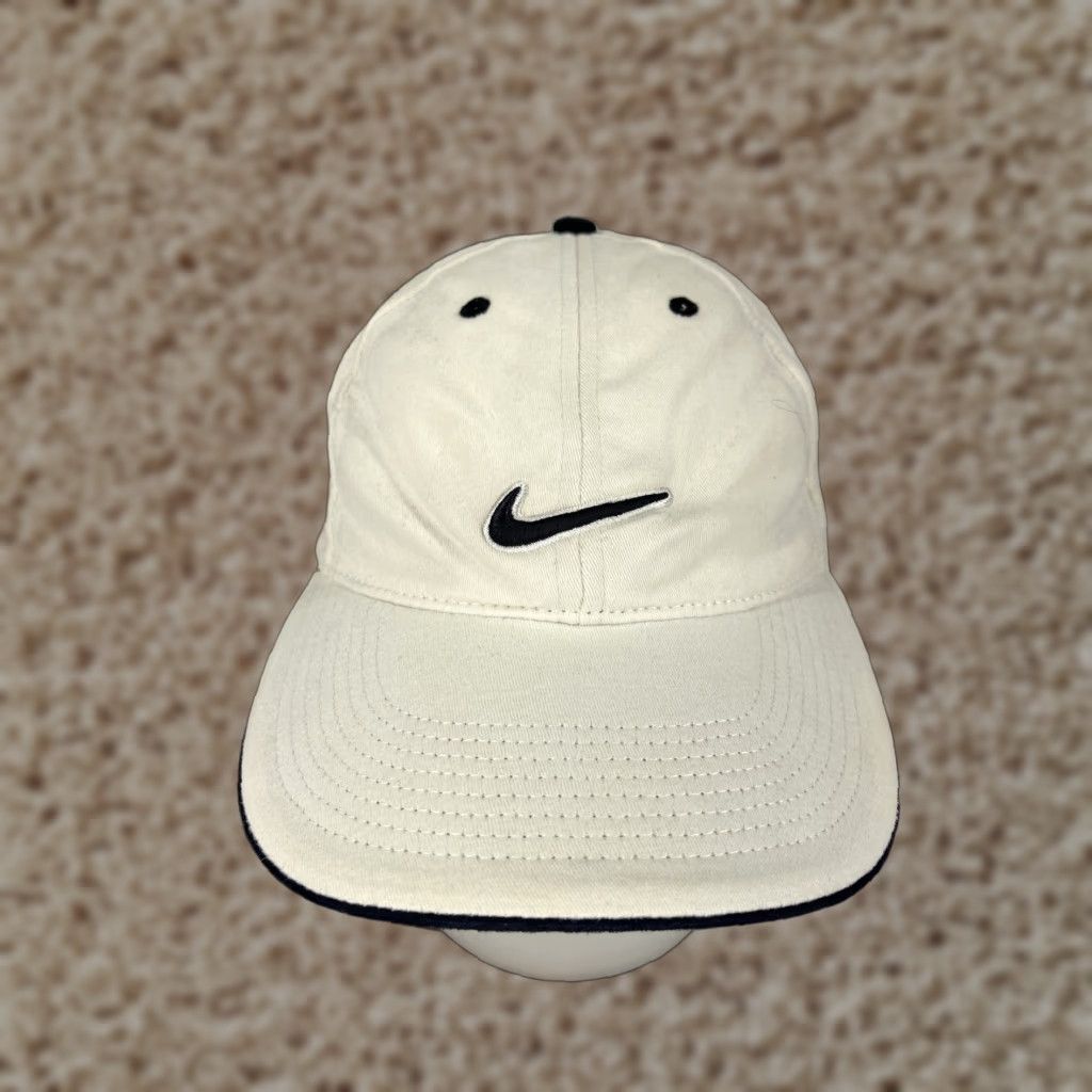 Nike Nike Baseball Cap Hat Adult One Size White Embroidered Stretch Cotton Twill Men Signature Logo Beach Style Baseball Cap 90s? Size ONE SIZE - 1 Thumbnail