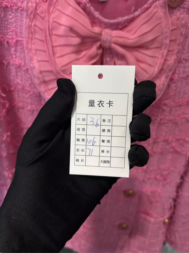 Chanel Chanel 23c early spring vacation pink round neck tweed loo Size XS / US 0-2 / IT 36-38 - 7 Thumbnail