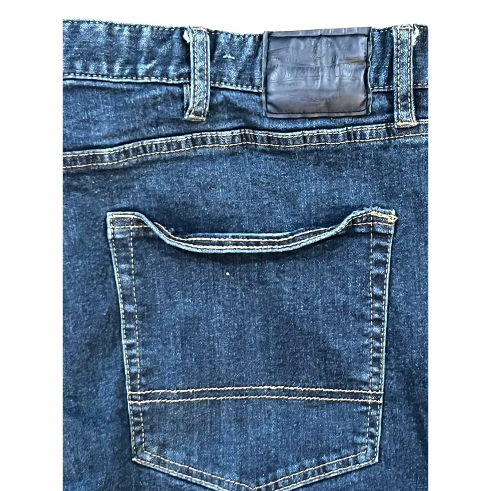 Southern Tide Southern Tide Jeans Charleston Fit Dark Wash Denim 40x32 Mens Jeans 5-Pocket Design Blue Denim Straight City Style 40 Inseam 32 Inseam (READ) Size US 40 / EU 56 - 3 Thumbnail