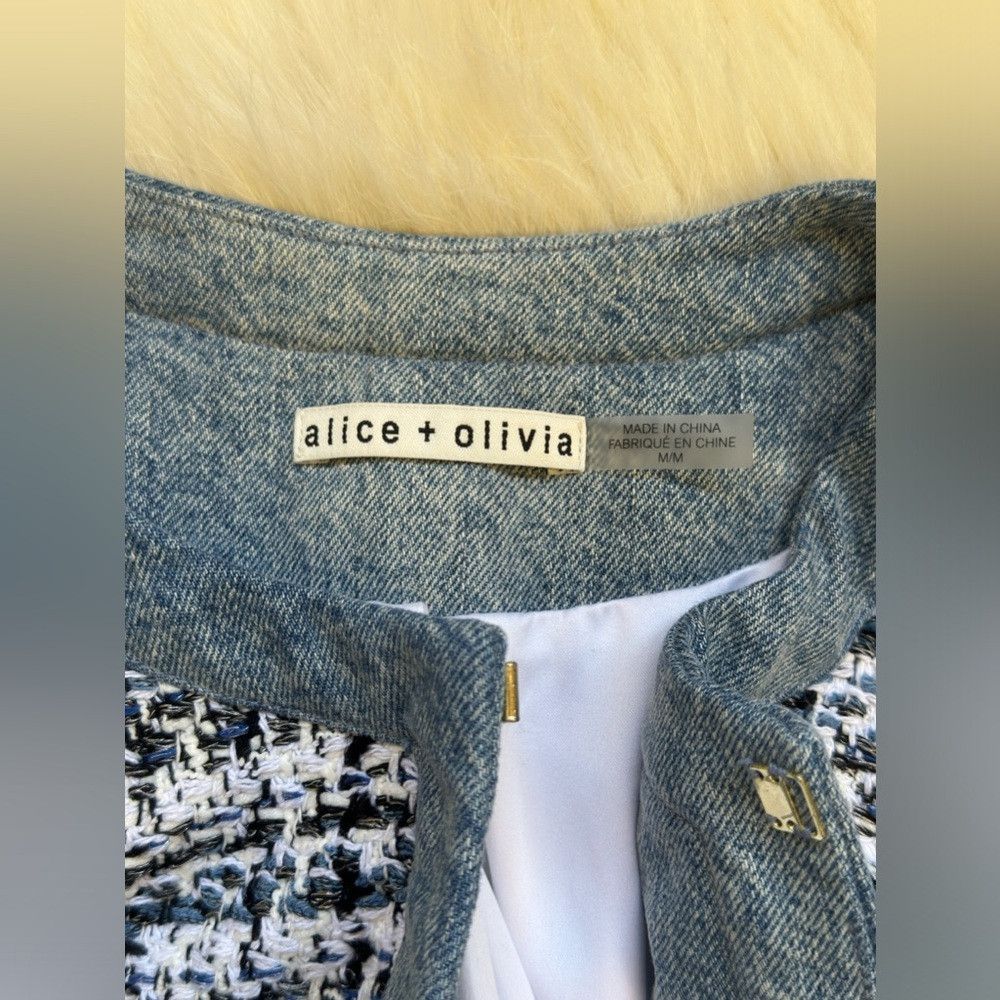 Alice + Olivia Alice + Olivia Combo Tweed and Denim Patch Pocket Jacket in Size M / US 6-8 / IT 42-44 - 5 Thumbnail