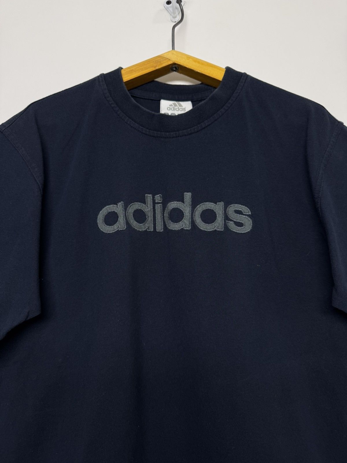 Adidas Vintage Adidas Big Logo T-Shirt 90’s Size US S / EU 44-46 / 1 - 2 Thumbnail