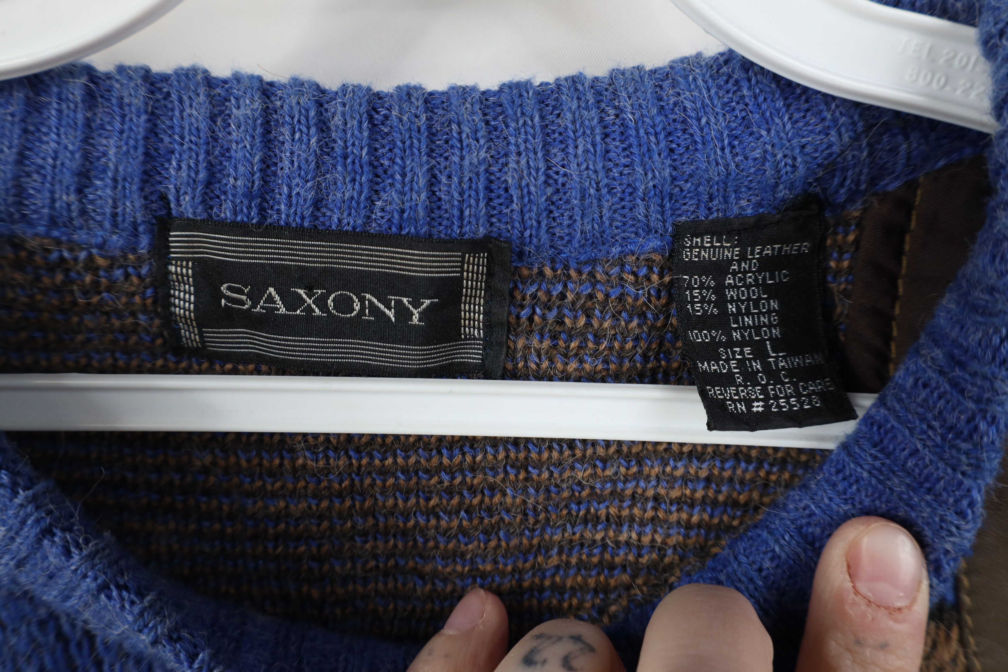 Vintage Vintage 90s Streetwear Elbow Patch Wool Blend Knit Sweater Size US L / EU 52-54 / 3 - 10 Thumbnail