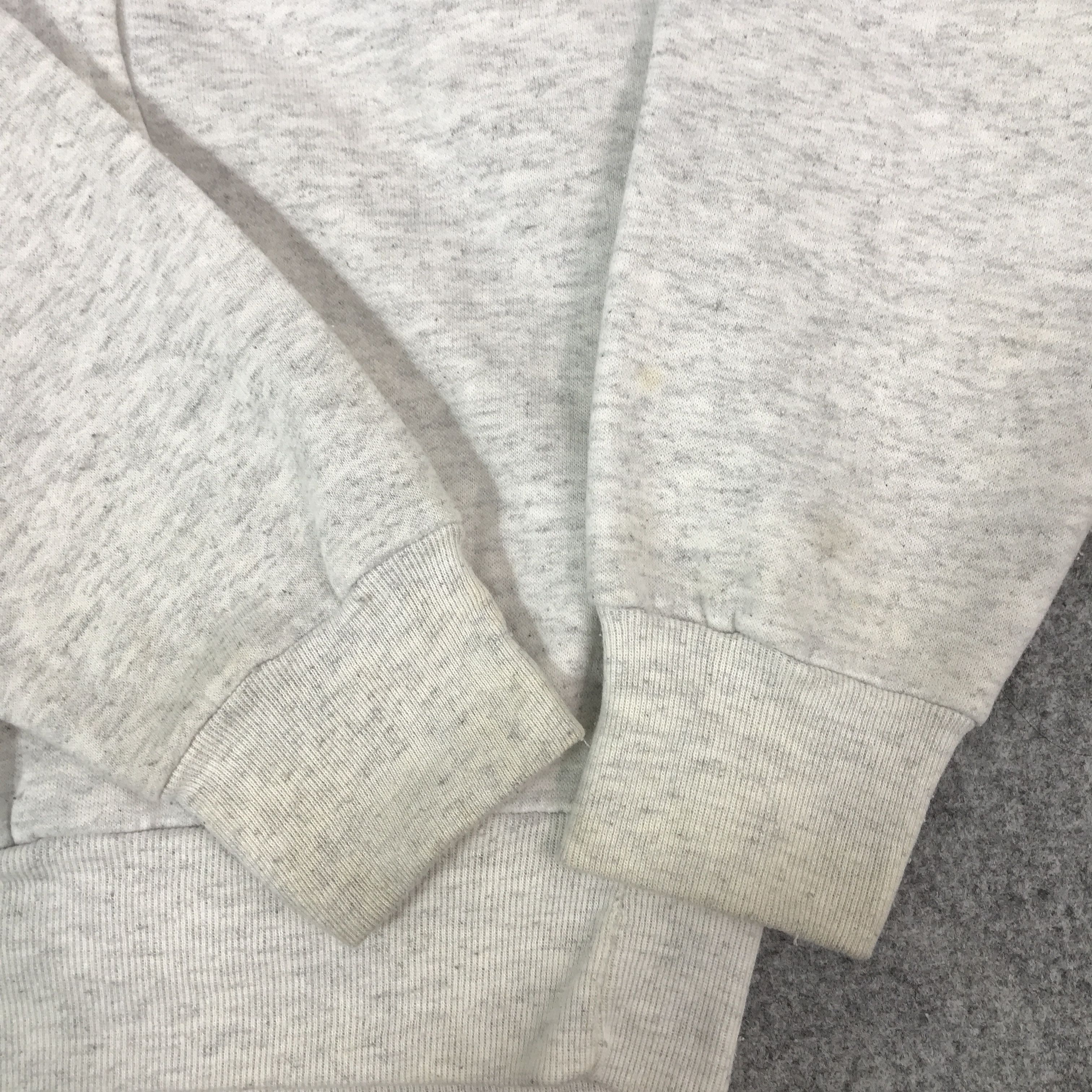 Japanese Brand yokota striders Japan Sweatshirt Hoodie Size US S / EU 44-46 / 1 - 7 Thumbnail