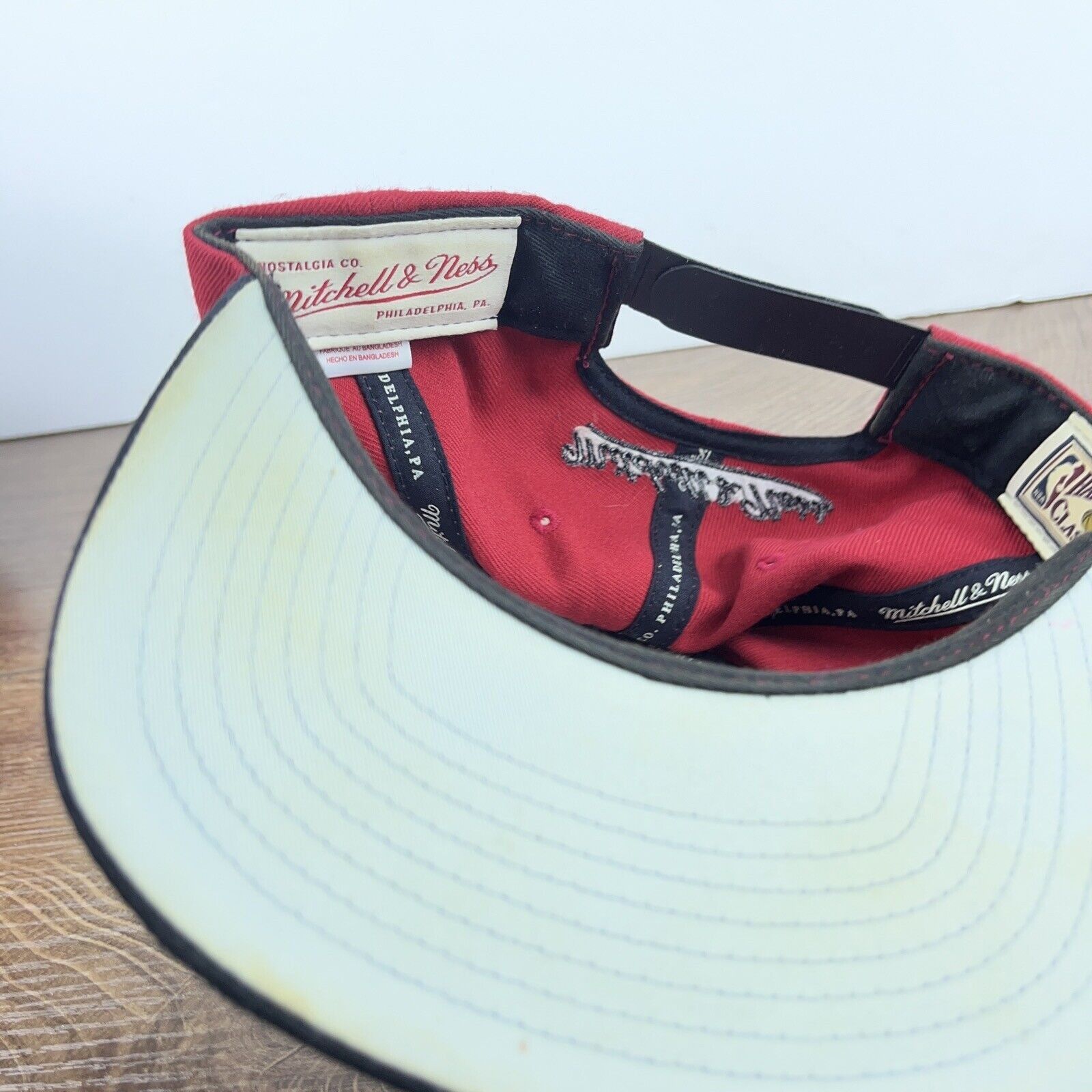 Mitchell & Ness Miami Heat Hat Mitchell & Ness Miami Red Hat Adjustable Adul Size ONE SIZE - 12 Thumbnail