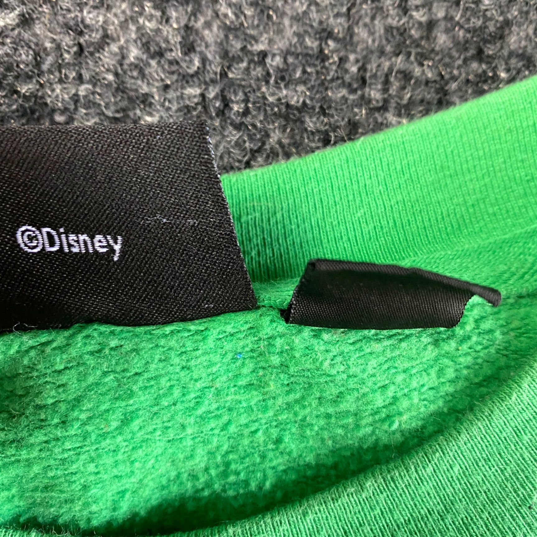 Disney Disney Mickey Mouse Christmas Sweater Unisex Adults Crew Neck Green Fleece Knit M Regular Pullover Size M / US 6-8 / IT 42-44 - 6 Thumbnail