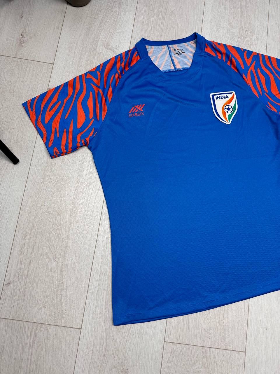 Other 2019-20 India Soccer Jersey Football Home Shirt Size US M / EU 48-50 / 2 - 2 Thumbnail