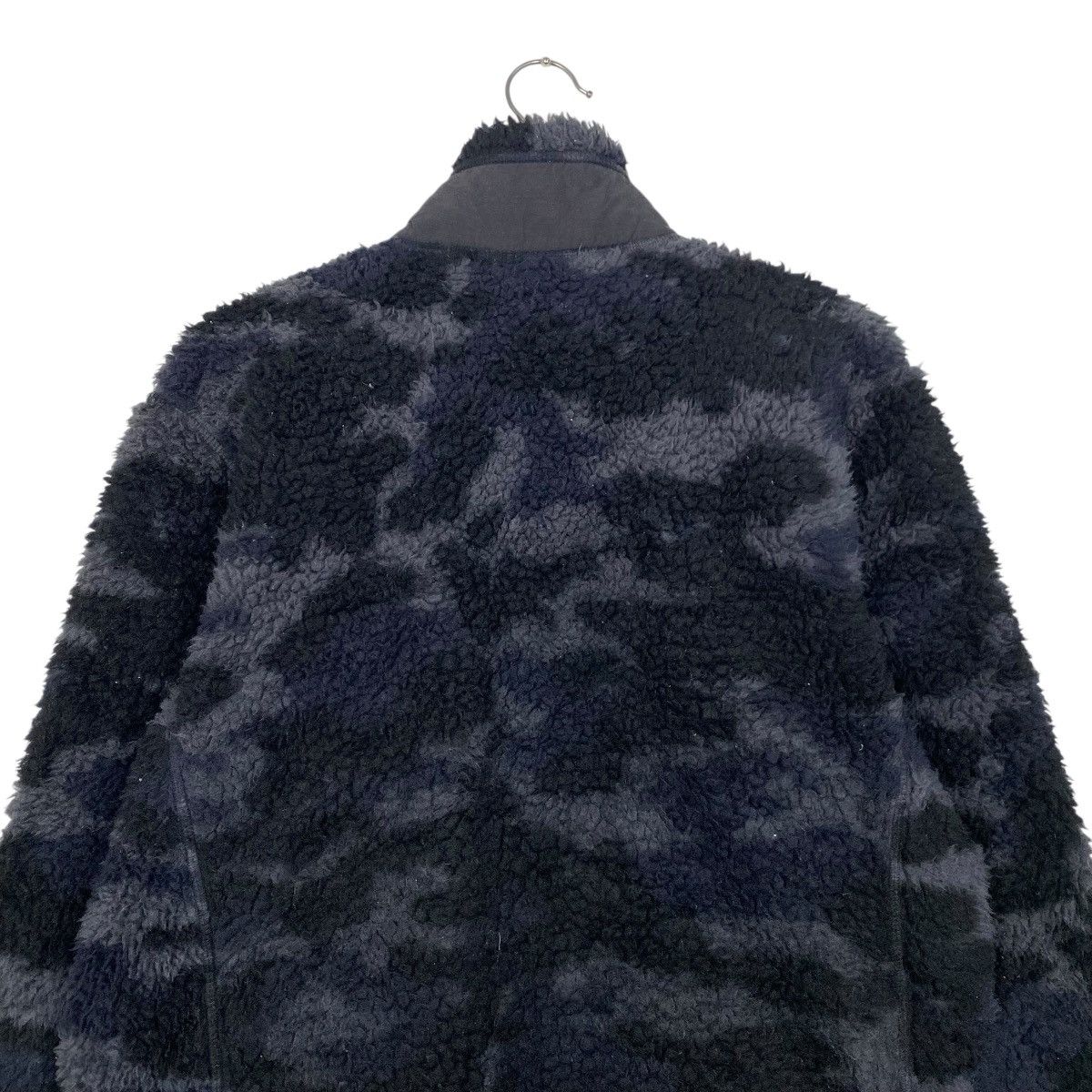 Uniqlo Uniqlo camou fleece zipper jacket Size US M / EU 48-50 / 2 - 8 Thumbnail
