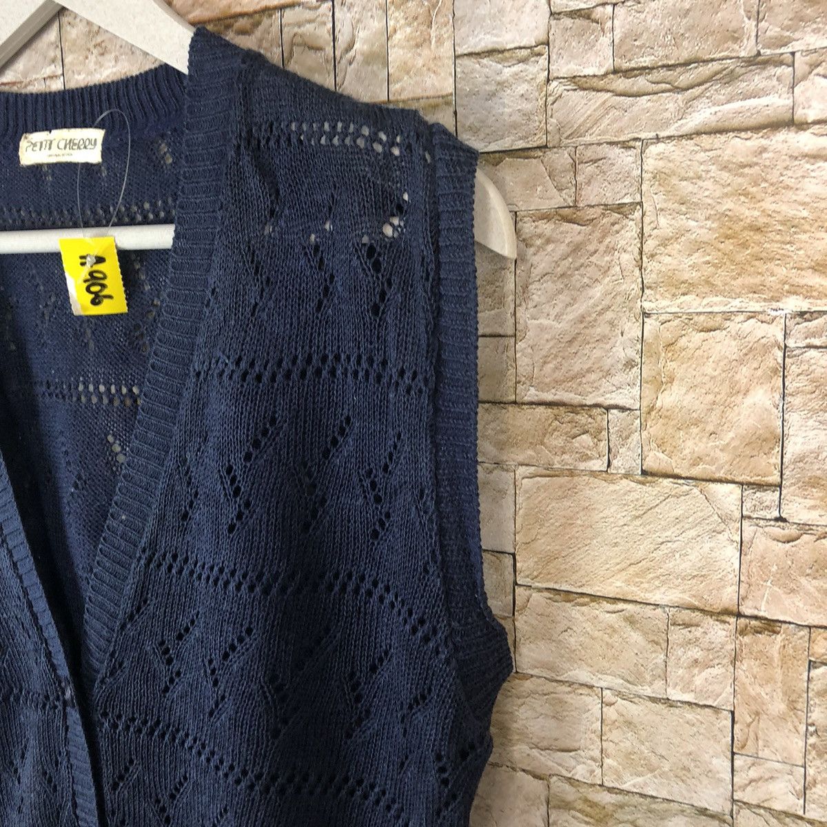 Homespun Knitwear × Japanese Brand × Vintage Detit Cherry Dark Blue Vest crochet meshnet Knitwear #A906 Size S / US 4 / IT 40 - 8 Thumbnail