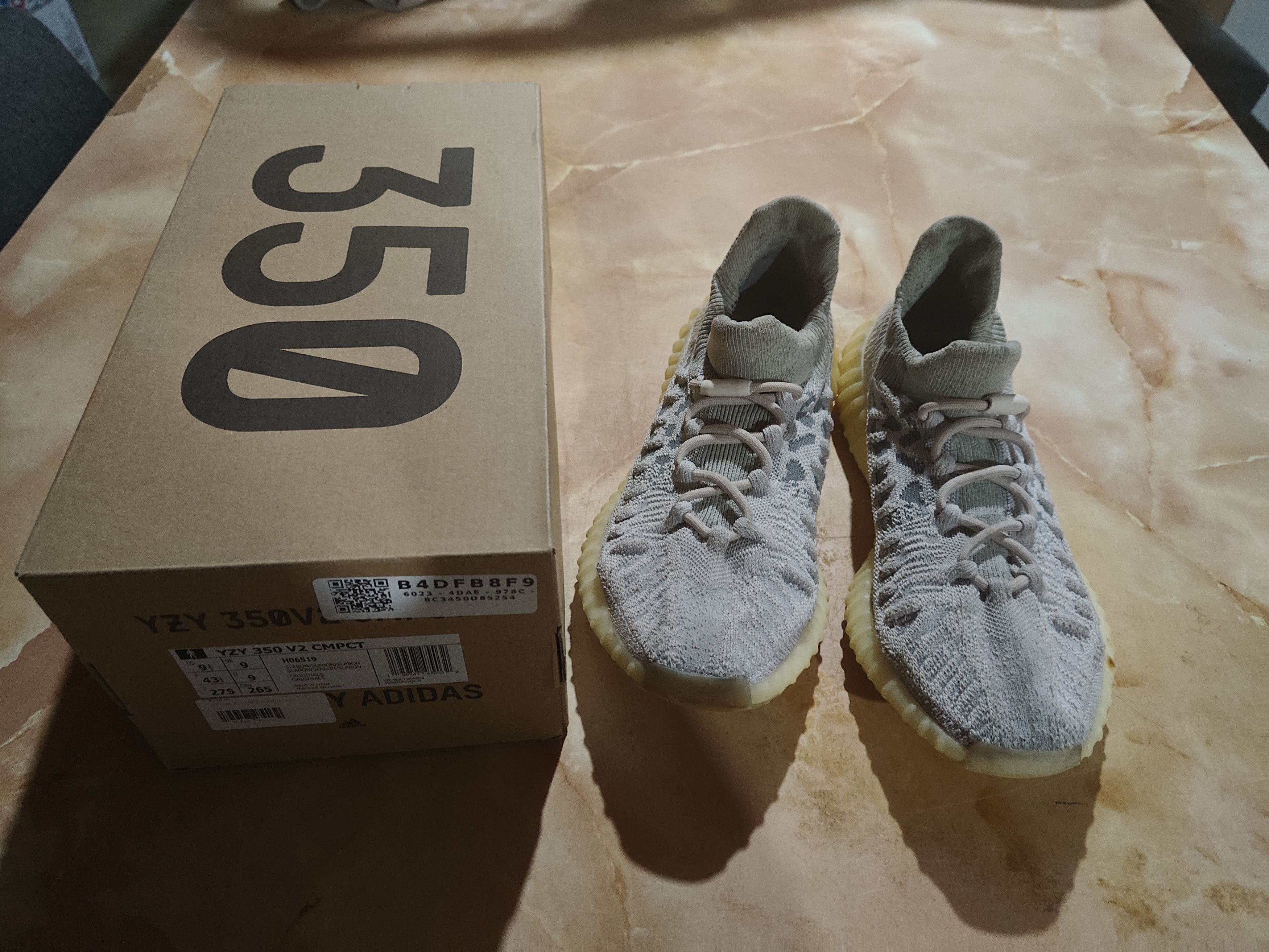 Adidas YZY 350 V2 Compact / Slate Bone Size US 9.5 / EU 42-43 - 1 Thumbnail
