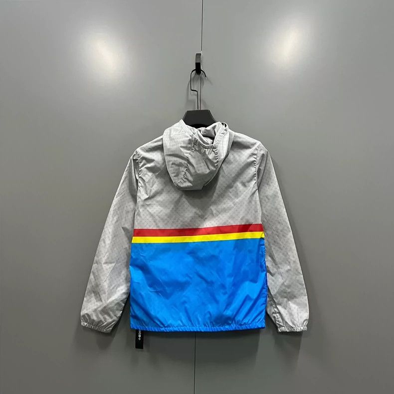 Gucci Gucci Size 12 Contrast color full-print GG hooded jacket 25 Size US XS / EU 42 / 0 - 2 Thumbnail