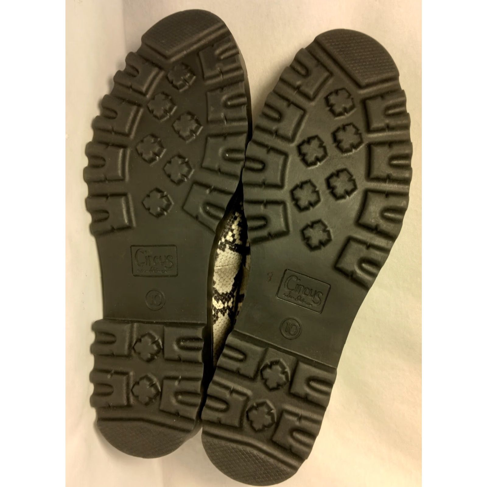 Sam Edelman Sam Edelman Circus Desmond Loafers Women 10 M Faux Snake Skin Black Gray Slip On Flat Size US 10 / IT 40 - 4 Thumbnail
