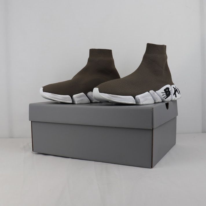 Balenciaga o1rshd1 Speed 2.0 LT Rec Knit Graffiti Sole in Taupe Size US 9 / EU 42 - 10 Thumbnail