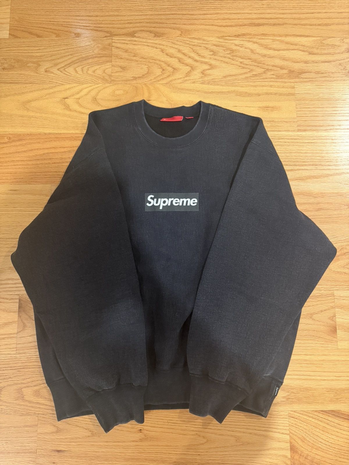 Supreme Supreme faded box logo crewneck SS 25 Size US L / EU 52-54 / 3 - 2 Thumbnail
