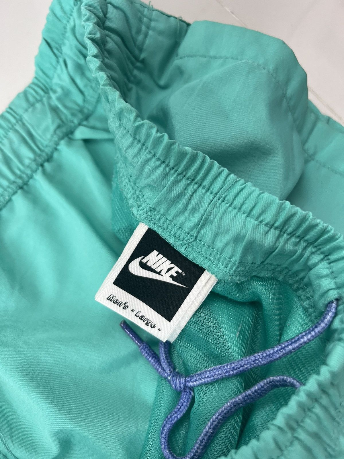 Nike 90's NIKE MADE IN JAPAN RARE RETRO SWOOSH BAGGY TRACK PANTS Size US 34 / EU 50 - 4 Thumbnail