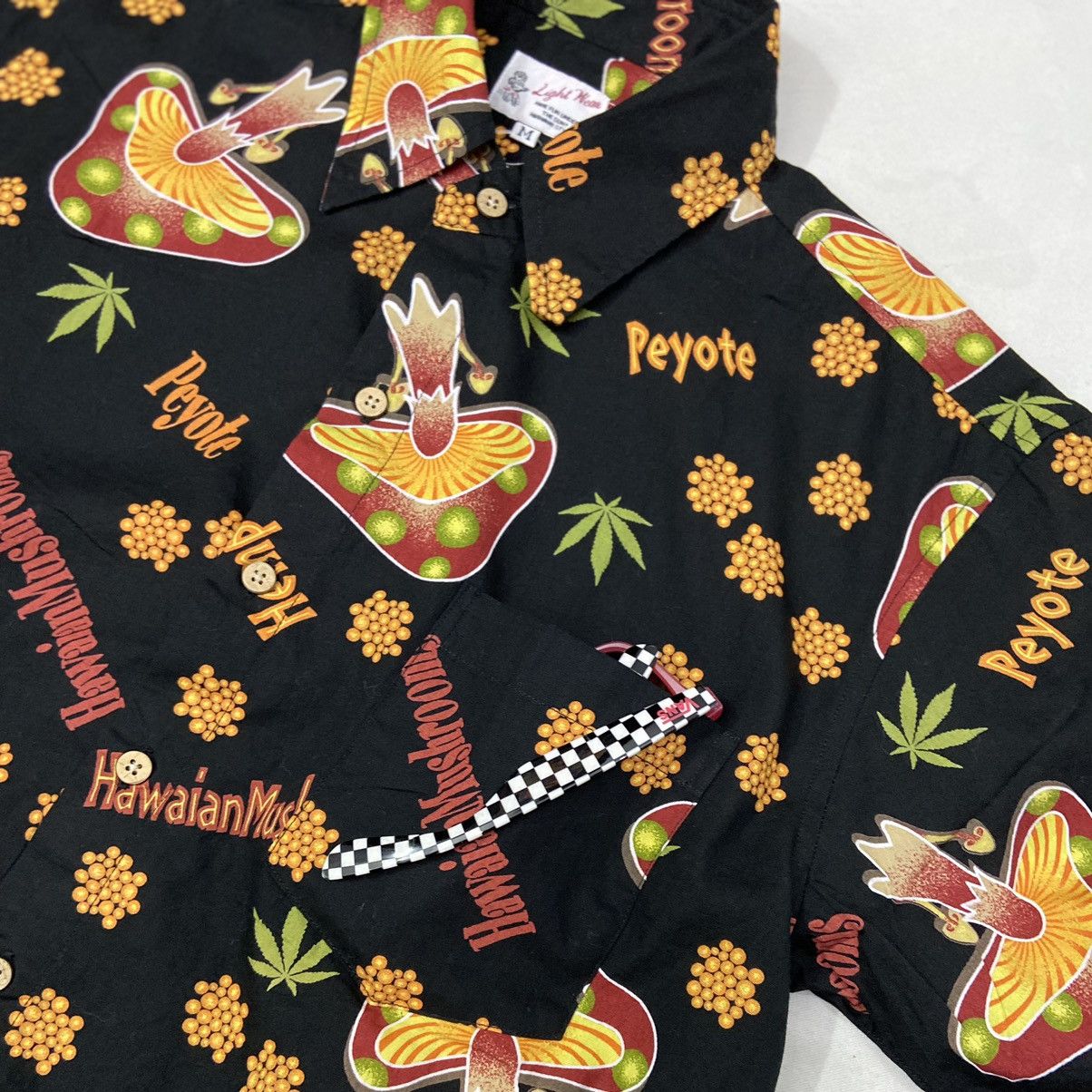 Vintage Light Wear Full Print Hawaiin Mushrooms Short Shirt Black ⁣ Size US M / EU 48-50 / 2 - 2 Thumbnail