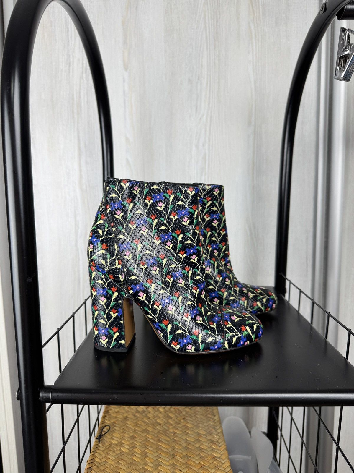 Marc Jacobs Cora Snake Floral Ankle Boots Size 36 (US6)