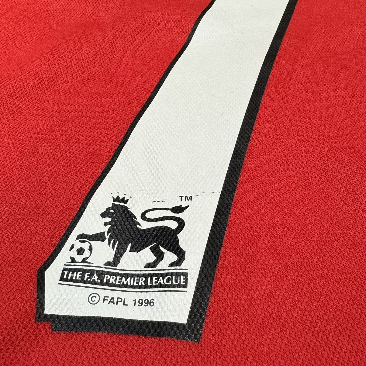 Other Charlton Athletic 04/05 home shirt #7 Parker Size US M / EU 48-50 / 2 - 8 Thumbnail