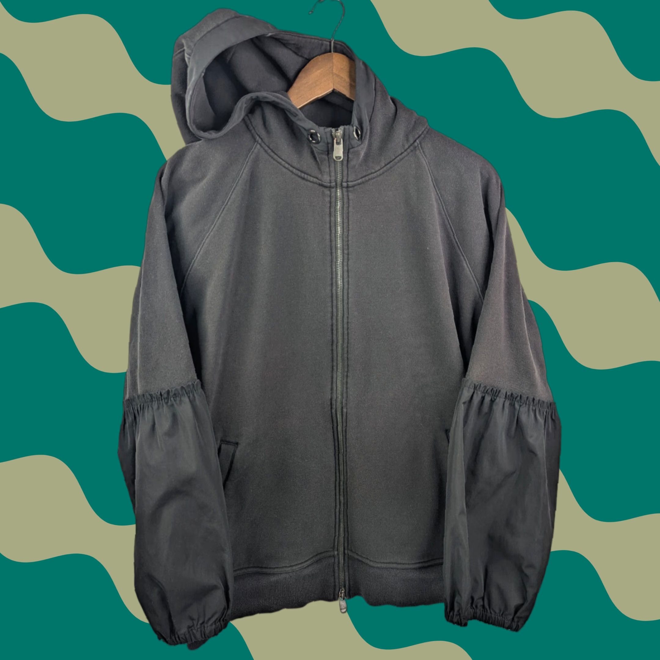 Athleta ATHLETA On My Way Triumph Hoodie Jacket Full-Zip in Black Size Medium 798347 Size M / US 6-8 / IT 42-44 - 1 Thumbnail