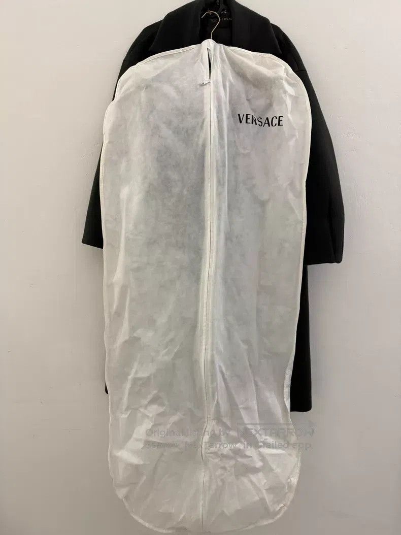 Versace Versace Black wool coat Size M / US 6-8 / IT 42-44 - 7 Thumbnail