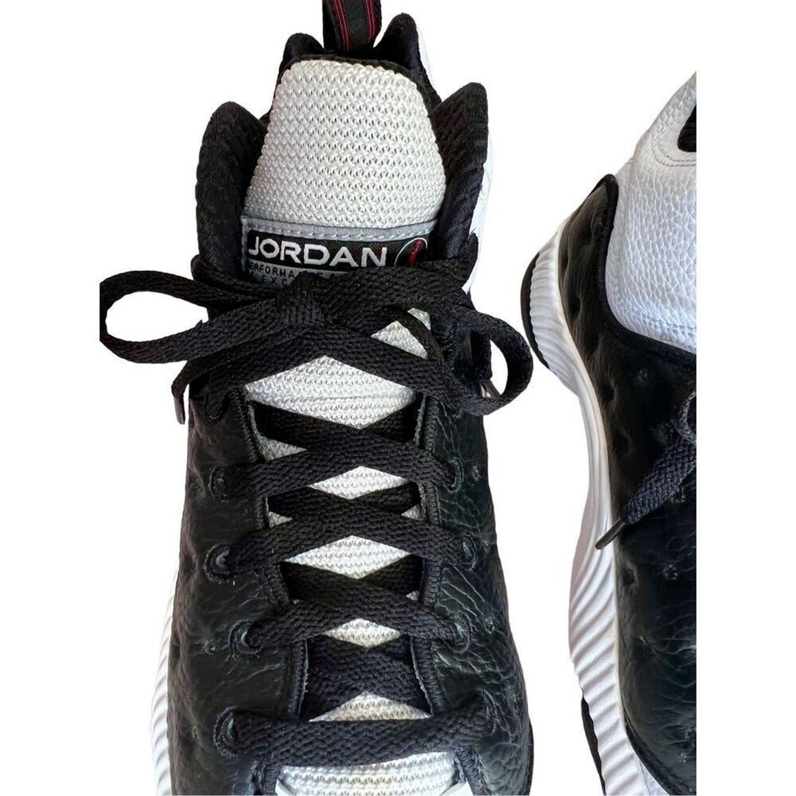 Other Air Jordan Jumpman Team II Basketball Sneaker 7.5 Streetwear Size US 7.5 / EU 40-41 - 8 Thumbnail