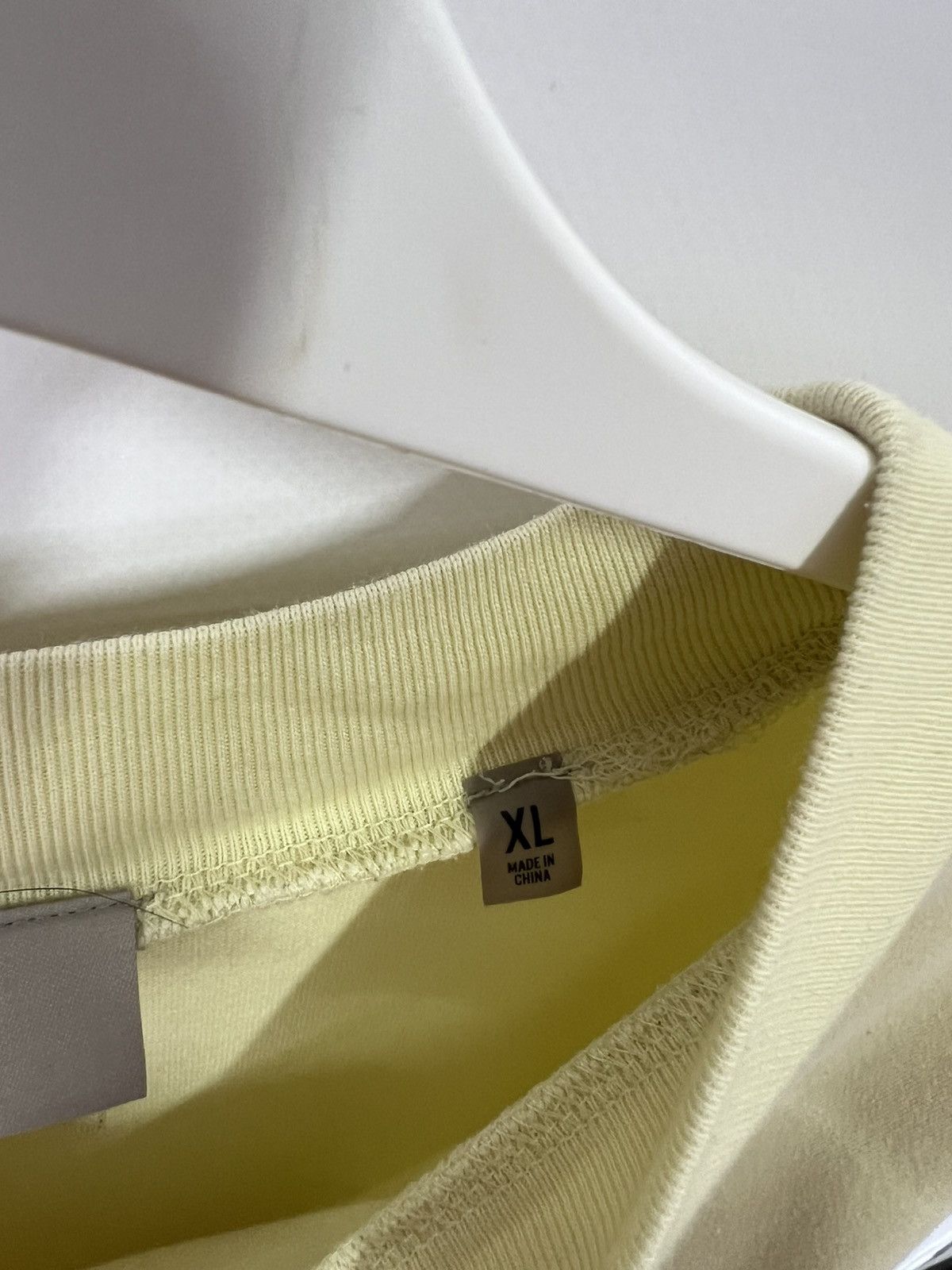 Fear of God Vintage streetwear y2k Fear of God Essentials T-shirt Size US XL / EU 56 / 4 - 4 Thumbnail