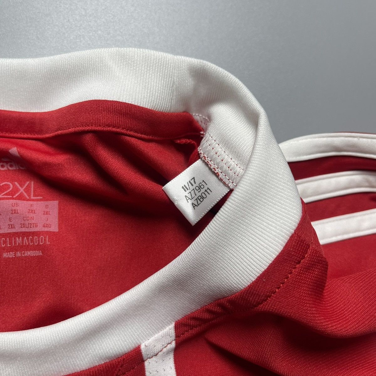 Vintage BAYERN ADIDAS 2017/2018 FOOTBALL HOME JERSEY #23 VIDAL Size US XXL / EU 58 / 5 - 6 Thumbnail