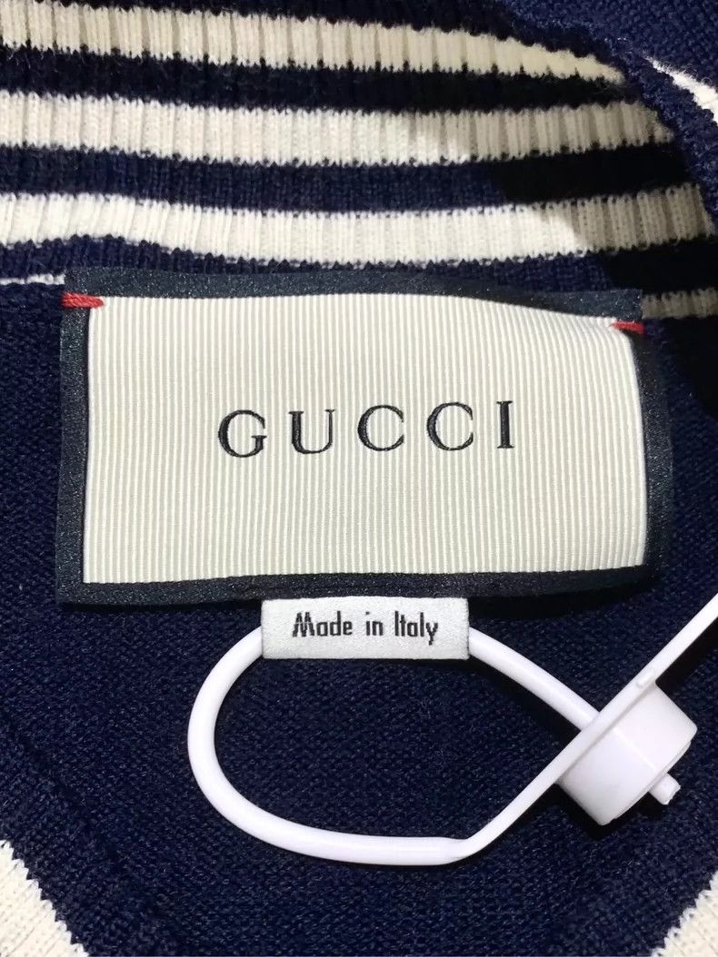 Gucci Gucci Little bee embroidered V-neck striped trim knitted sw Size US M / EU 48-50 / 2 - 6 Thumbnail
