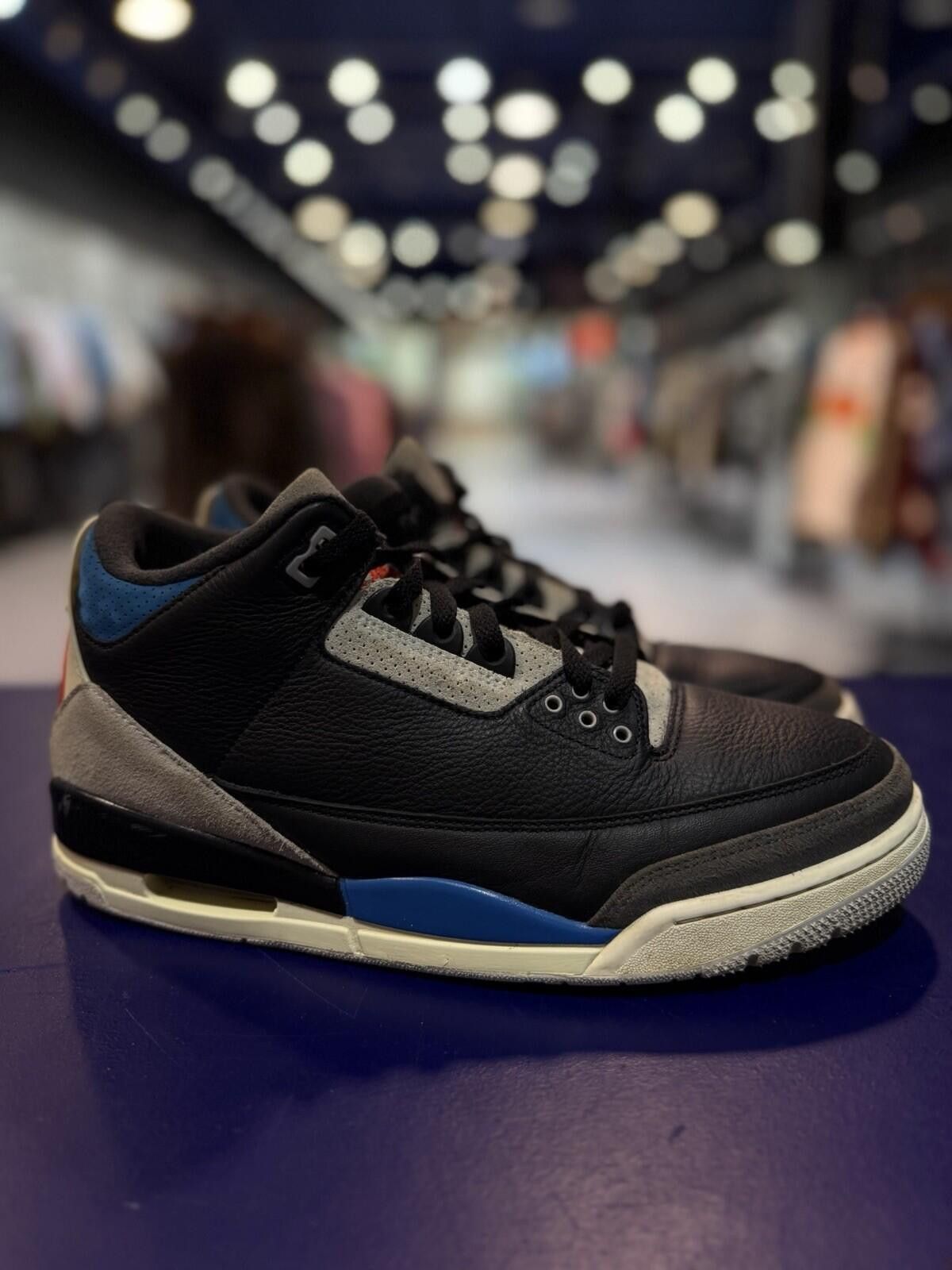Jordan Brand Size 10.5 - Air Jordan 3 Retro OG Rare Air (IB8967-004) Size US 10.5 / EU 43-44 - 2 Thumbnail