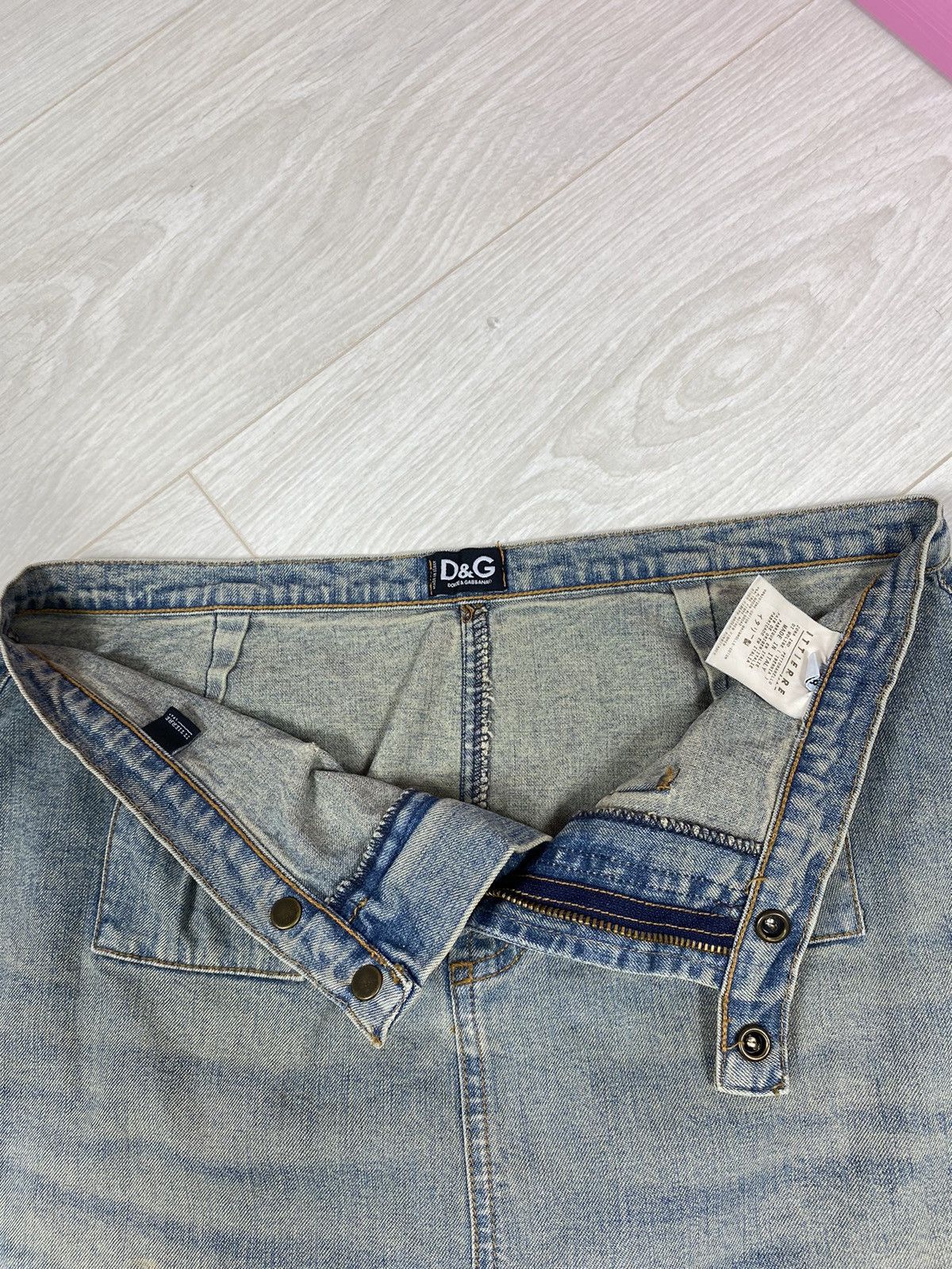 Dolce & Gabbana × Vintage Dolce & Gabbana Jeans Skirt Mini Size 28" / US 6 / IT 42 - 7 Thumbnail