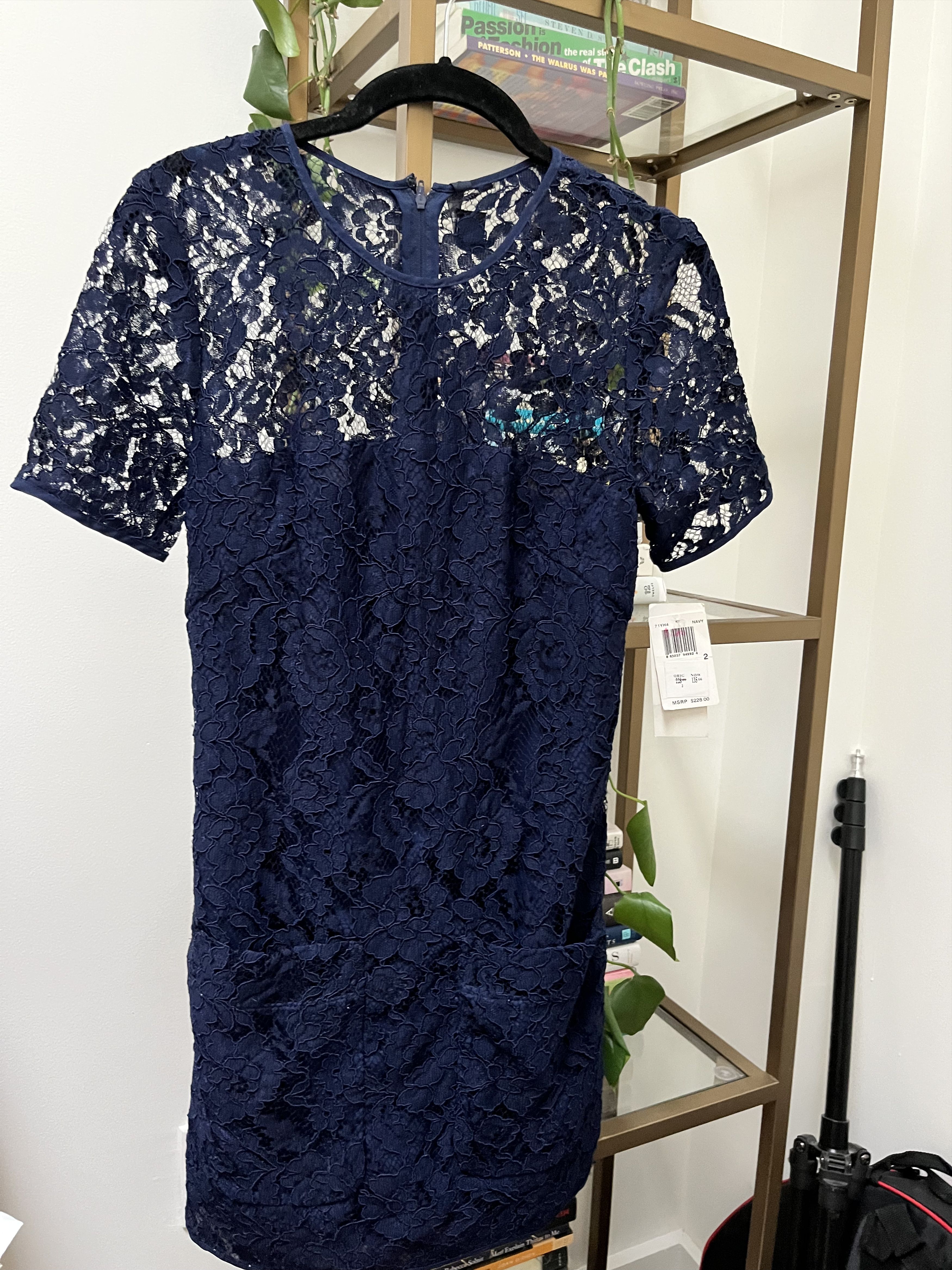 French Connection French Connection Navy Blue Mini Dress Size XS / US 0-2 / IT 36-38 - 1 Thumbnail