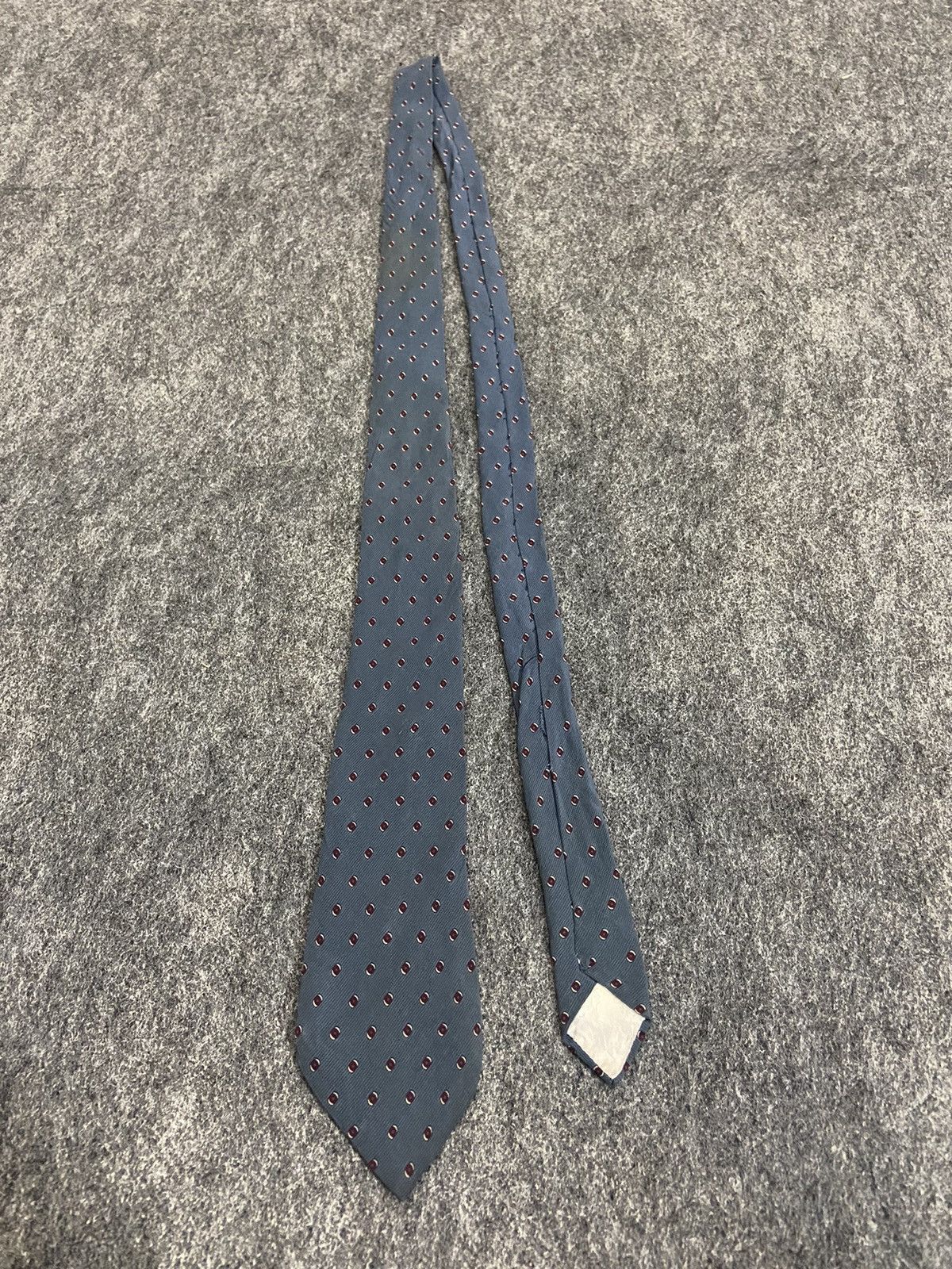 The Tie Bar × Vintage Vintage tie NINA RICCI paris Size ONE SIZE - 3 Thumbnail