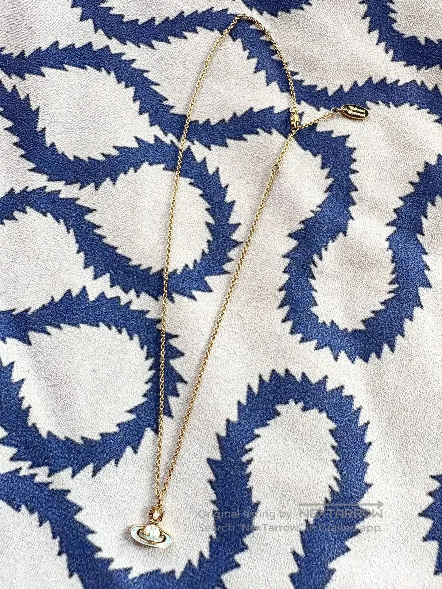 Vivienne Westwood Vivienne Westwood Saturn Pendant Necklace. Size ONE SIZE - 6 Thumbnail
