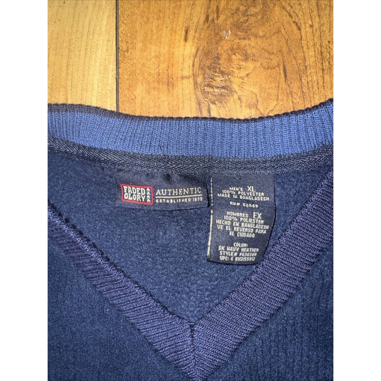 Faded Glory × Vintage Vintage 90s Faded Glory Polyester V-Neck Shirt Blue XL 25x30 Size US XL / EU 56 / 4 - 2 Thumbnail
