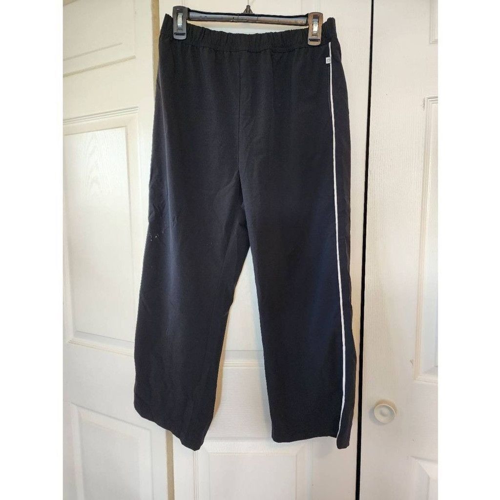 Chicos Chico's Zenergy Black Pants Size 32" / US 10 / IT 46 - 1 Thumbnail
