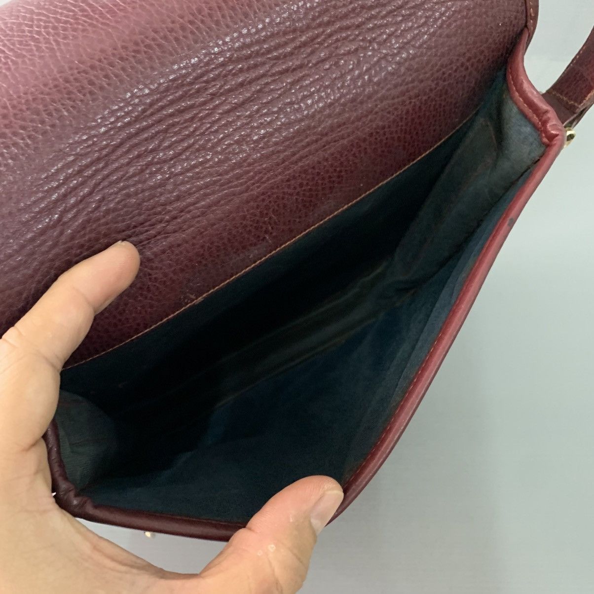 Cartier Cartier Paris Leather Mesengger Size ONE SIZE - 10 Thumbnail