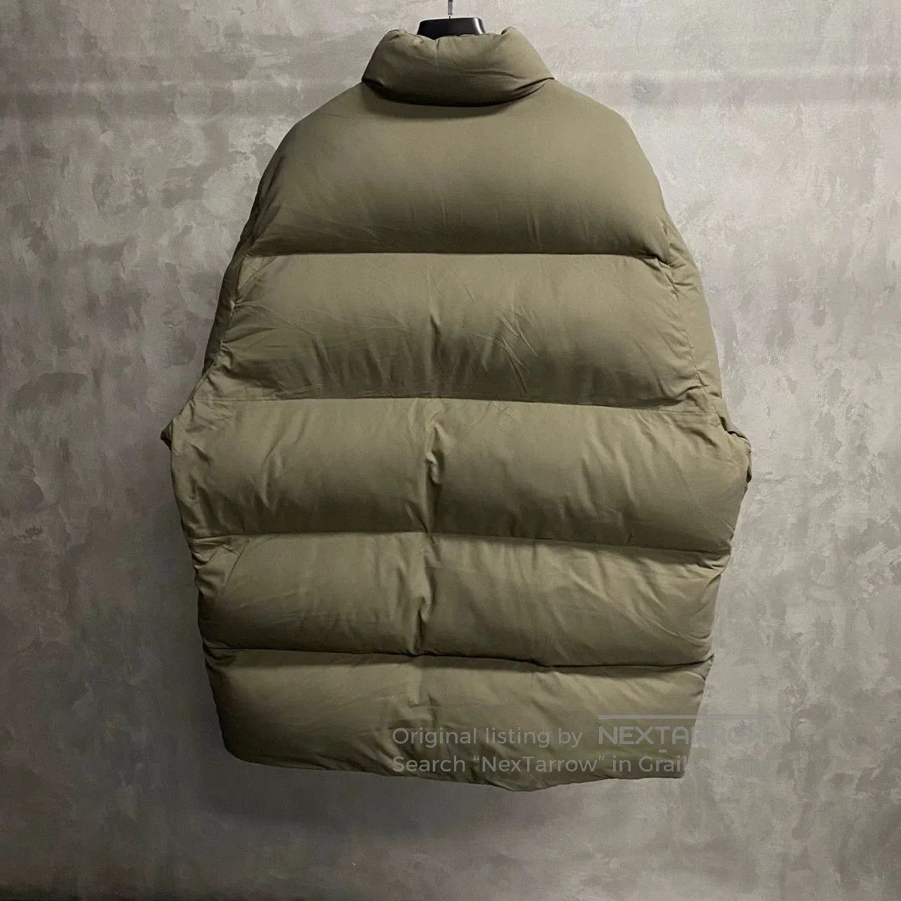 Balenciaga Balenciaga 2023 Brown Double Hook Logo Puffer. Size US L / EU 52-54 / 3 - 2 Thumbnail