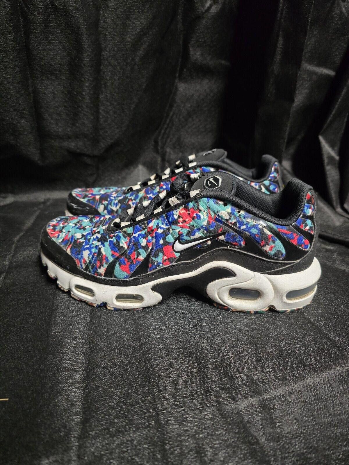 Nike Nike Air Max Plus GS Black Hyper Blue Sz 6Y Shoes Wns 7.5 Size US 7.5 / IT 37.5 - 1 Thumbnail
