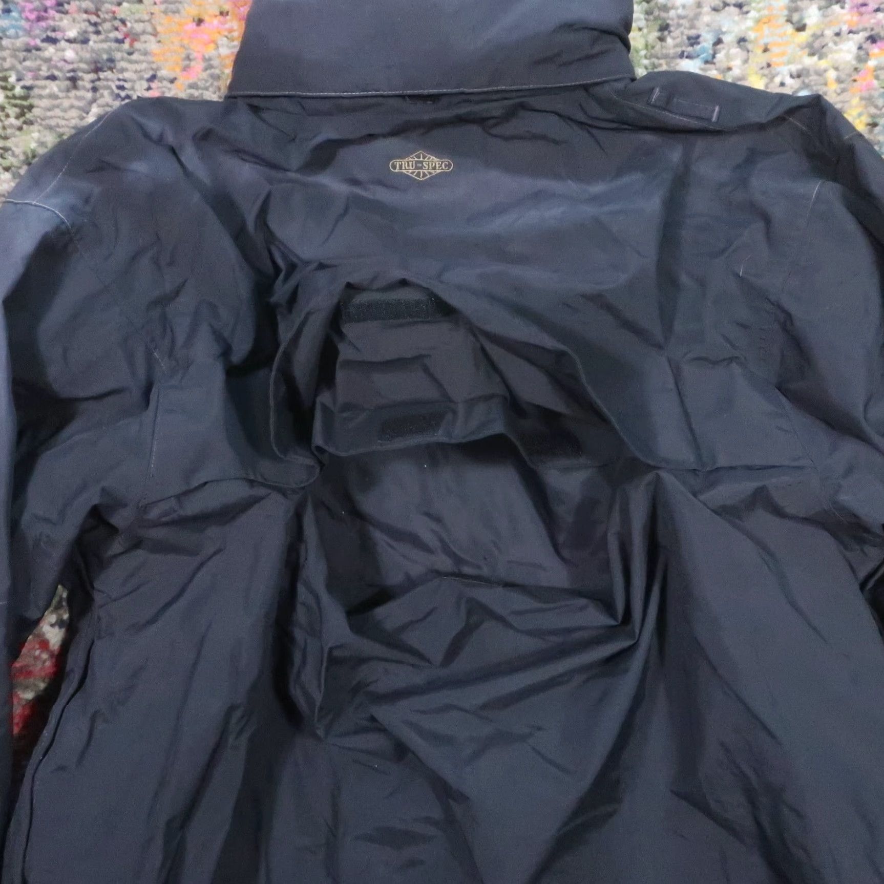 Vintage TRU-SPEC Weathershield Parka Jacket Mens XL Black Rain Coat Mid-Length Nylon Softshell Bleach Stains/Hid hoodie missing zip out fleece liner Size US XL / EU 56 / 4 - 5 Thumbnail