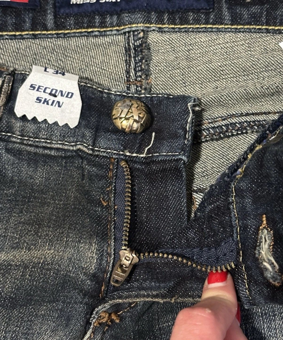 Miss Sixty NEW Vintage Miss Sixty Dirty Shock Skinny Jeans y2k Size 28 Size 28" / US 6 / IT 42 - 6 Thumbnail