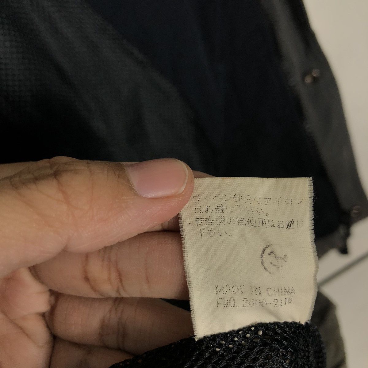 Japanese Brand 🔥Vtg Windbreaker Jacket Single Layer Lucky Strike Racing Size US L / EU 52-54 / 3 - 21 Thumbnail